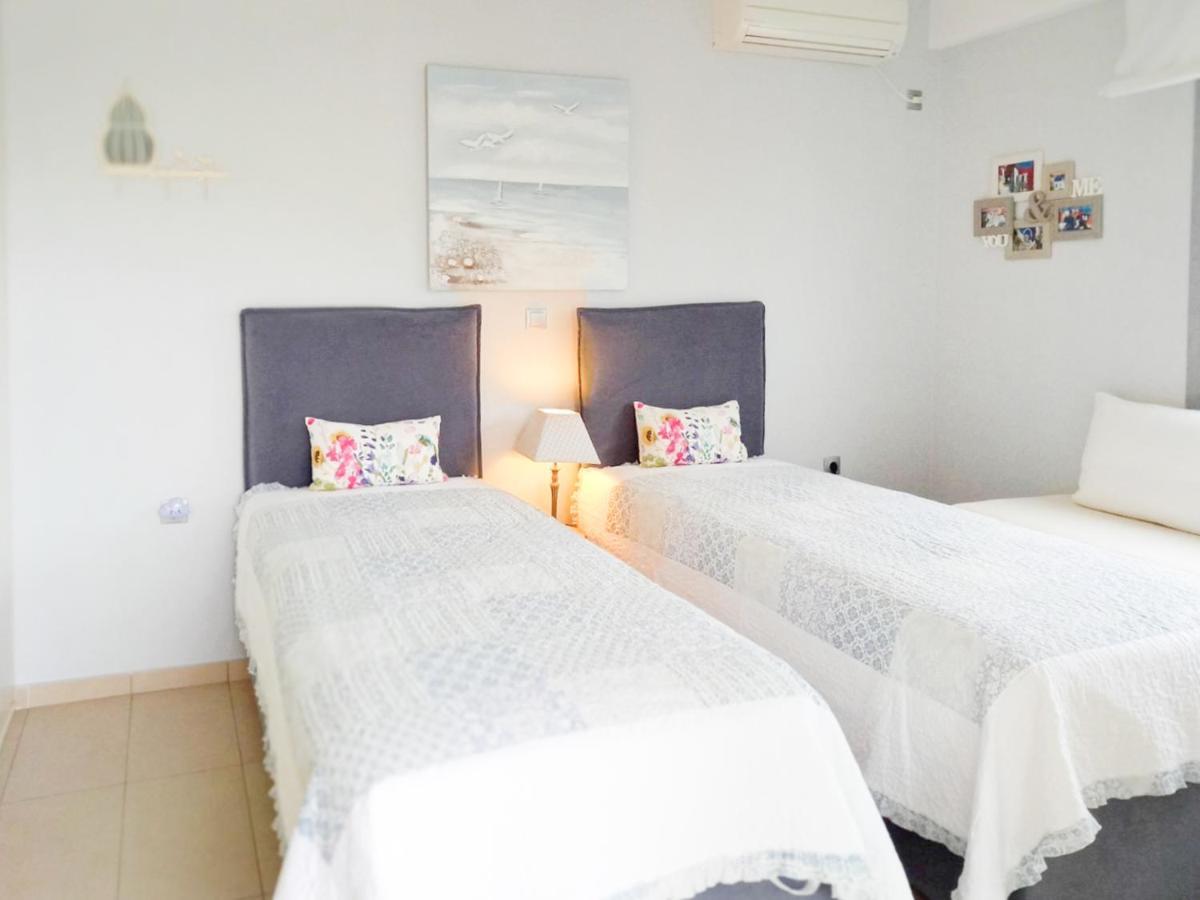 Elegant New Maisonette Near The Sea Aegina Exterior foto